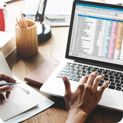 Lack-of-simulation-tools-to-model-macroeconomic